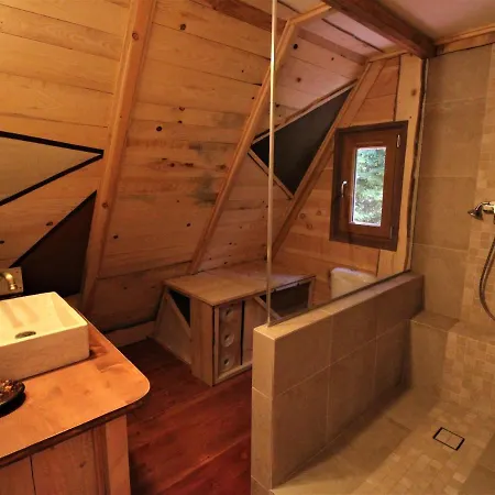 Habitat Createur - Hebergements Insolites Au Camping Municipal 