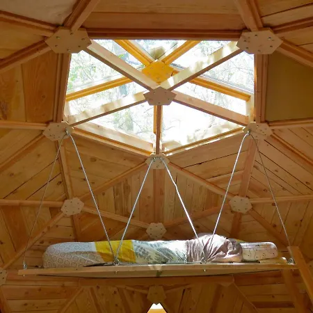 Habitat Createur - Hebergements Insolites Au Camping Municipal 