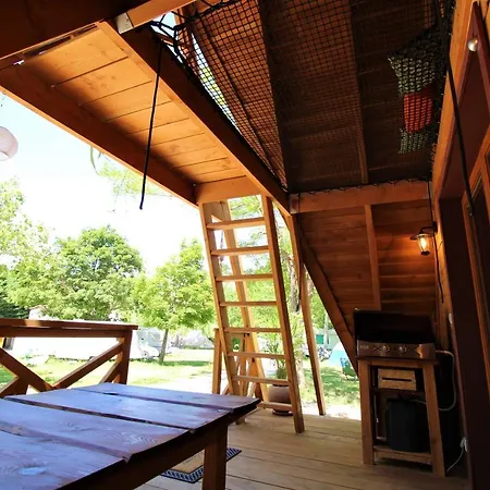 Habitat Createur - Hebergements Insolites Au Camping Municipal 