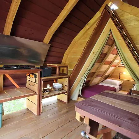 Habitat Createur - Hebergements Insolites Au Camping Municipal 
