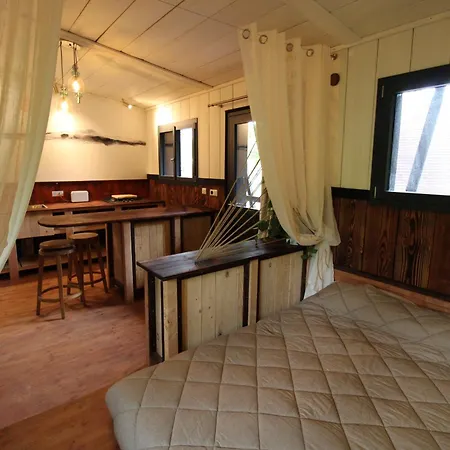 Habitat Createur - Hebergements Insolites Au Camping Municipal 