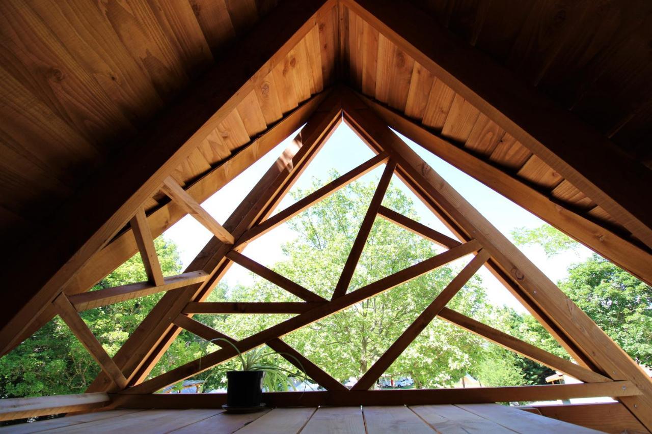 Campsite Habitat Createur - Hebergements Insolites Au Municipal 